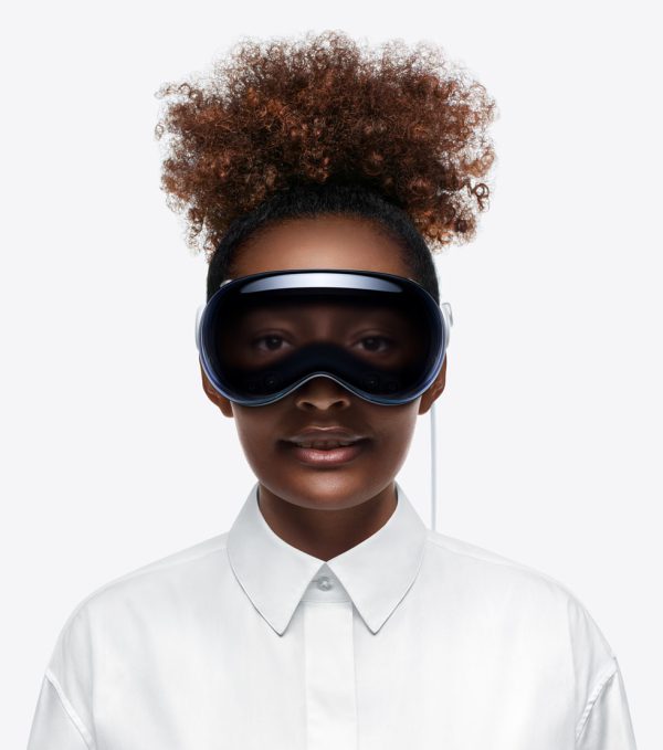 Apple Vision Pro available in the U.S. on February 2 - Apple Store apple-store-mi.com